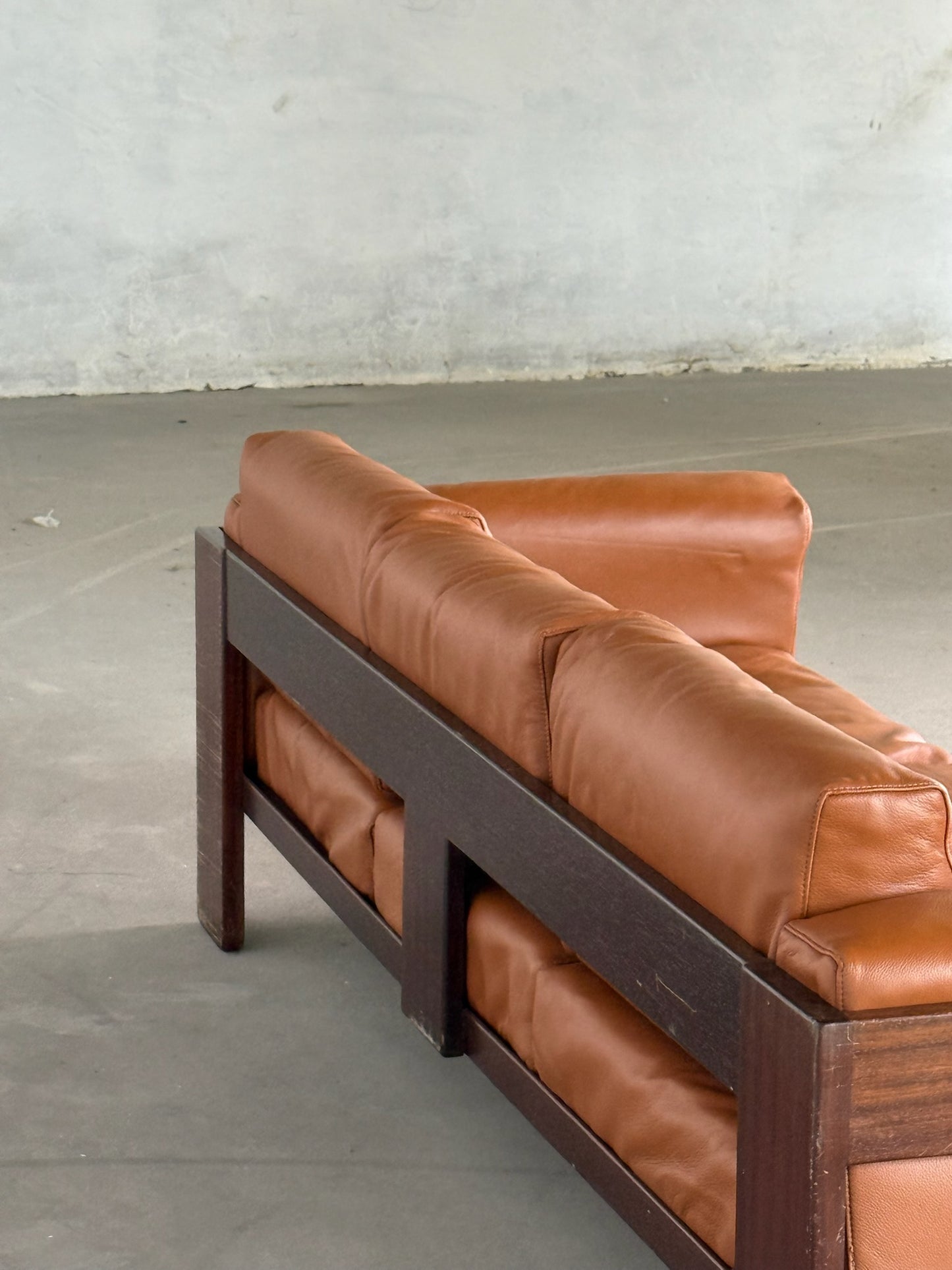BASTIANO cognac leather sofa