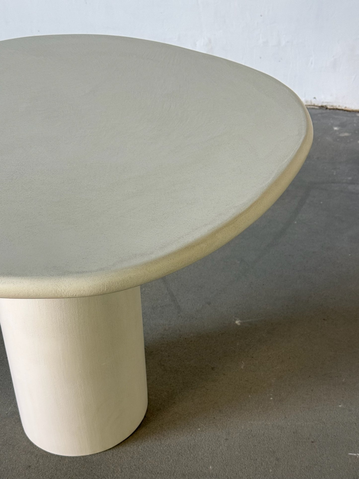 CLOUD MINI dining table