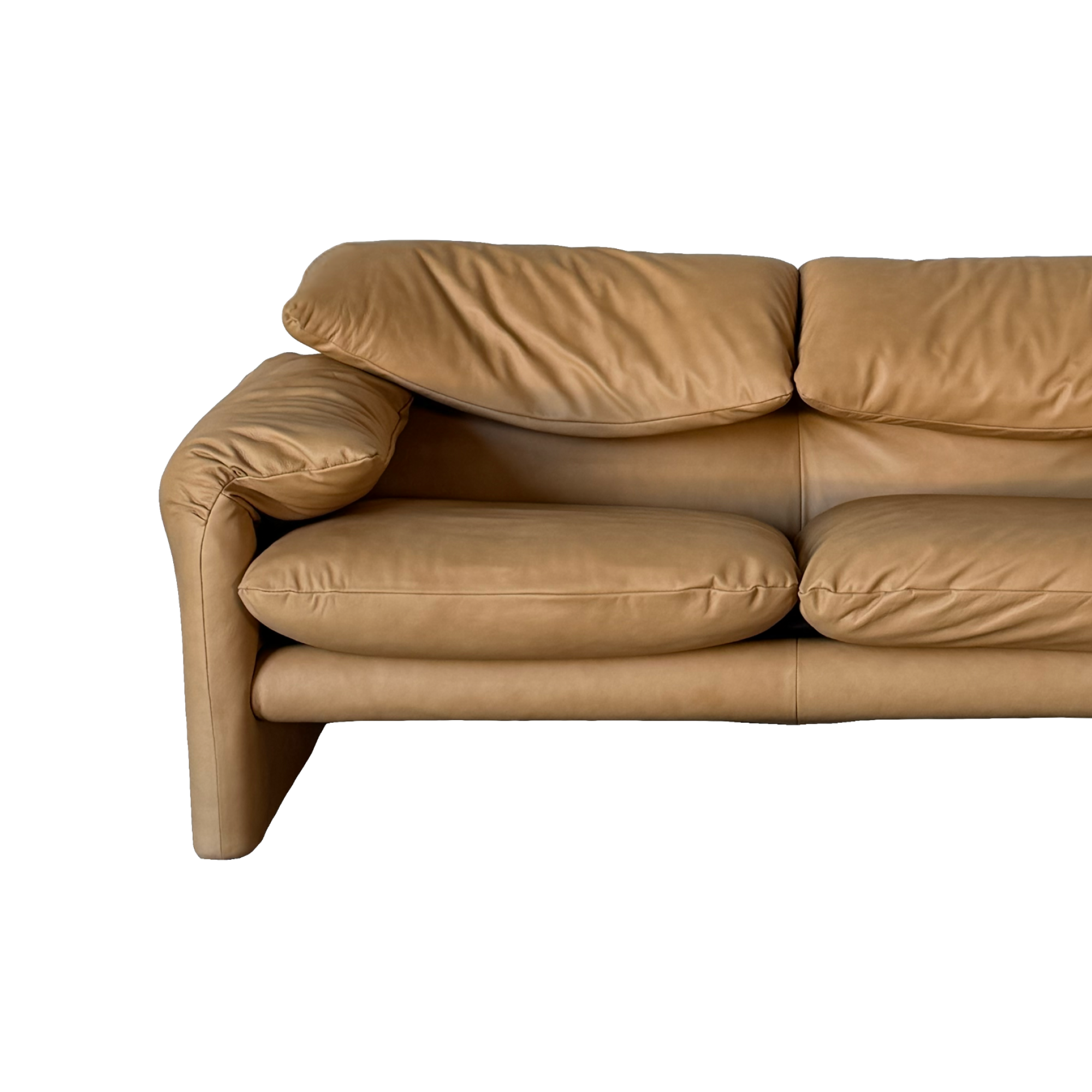 MARALUNGA desert sand sofa