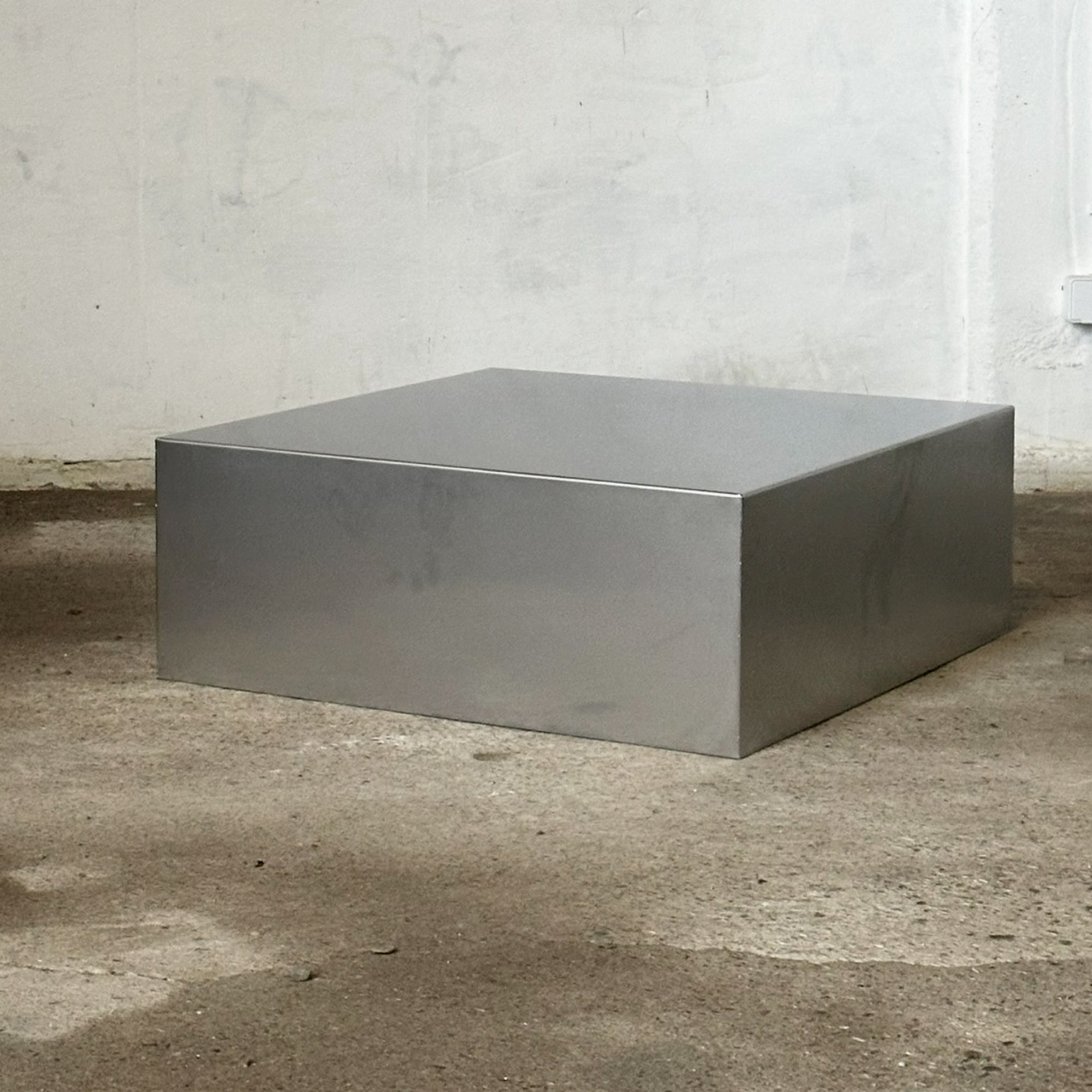 STEEL cubic coffee table