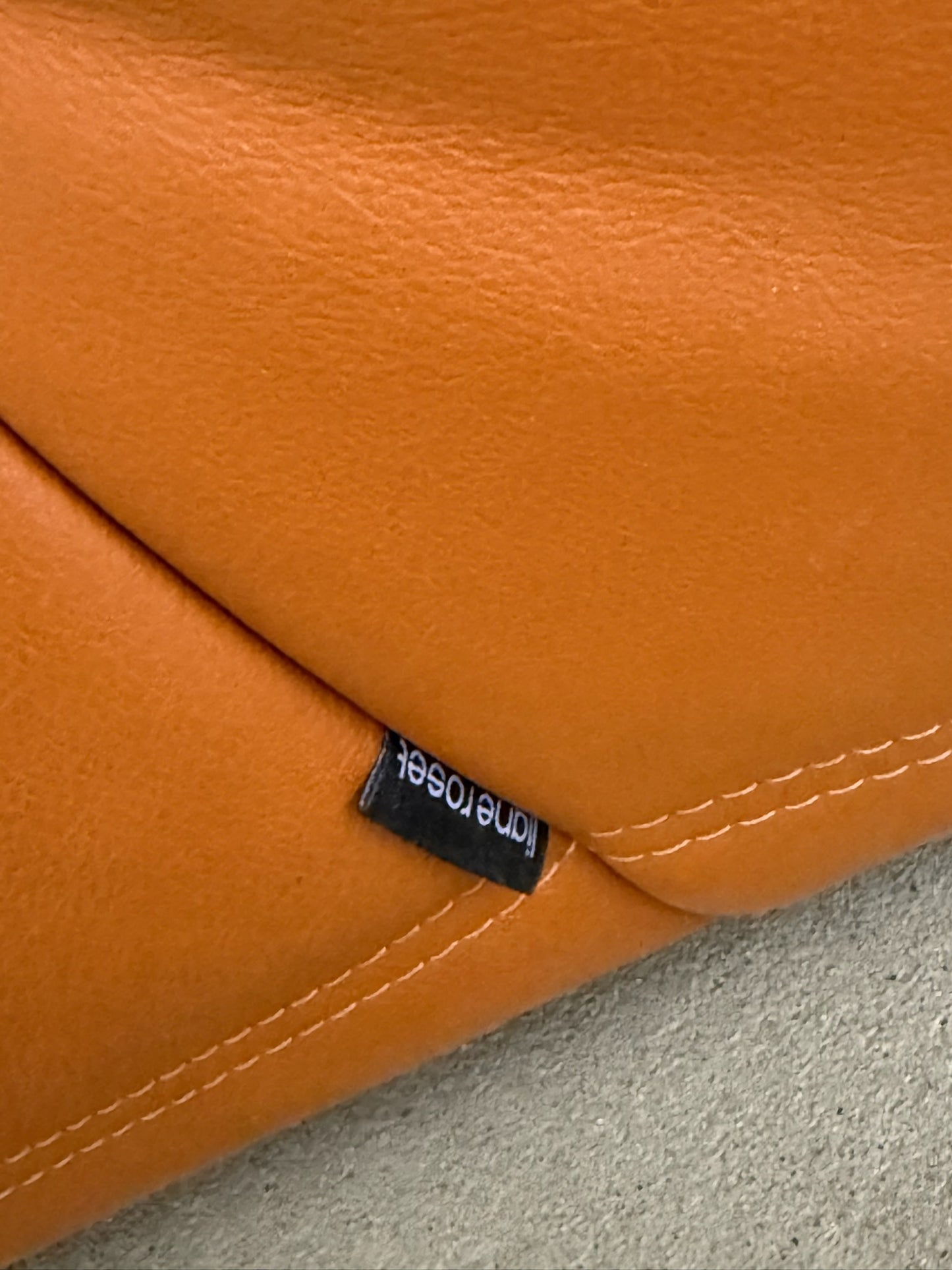 TOGO caramel leather sofa
