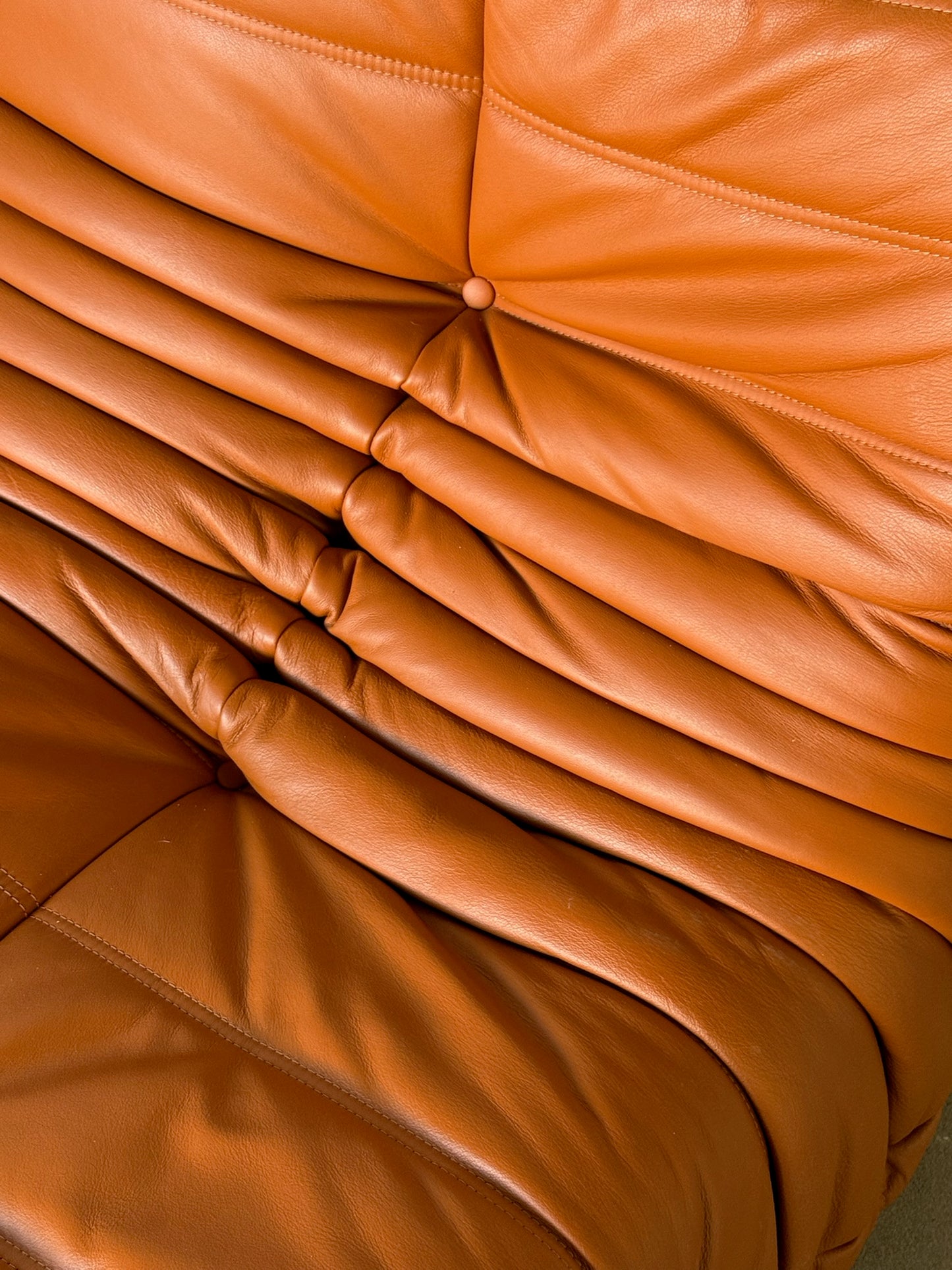 TOGO caramel leather sofa